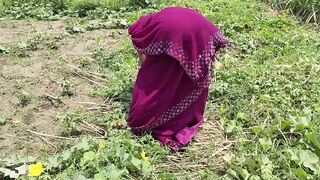 Desi village bhabhi bulkar first time messed up