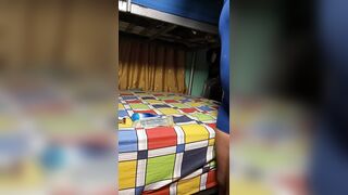 Hot stepsister twerks and spreads her ass until she orgasms