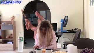 Almost caught cheating! Naughty stepdaughter hid in the fridge and seduced Stepdad