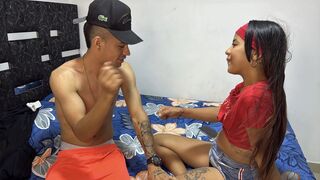 I bet with my stepsister a rich and delicacious fuck playing rock paper or scissors, my stepsister loses playing and I end up fucking her.